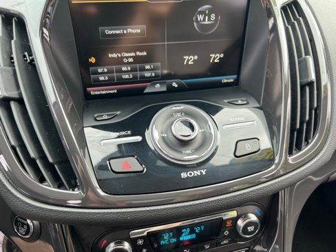 Used 2015 Ford Escape Titanium image 32