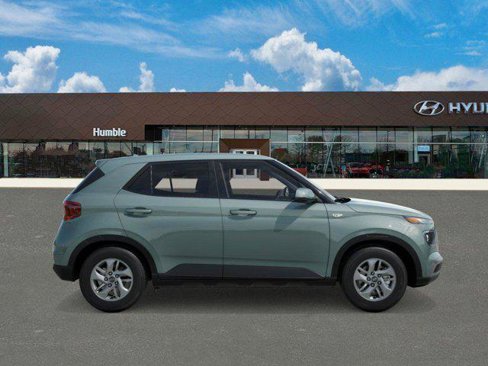 New 2025 Hyundai Venue SE image 7