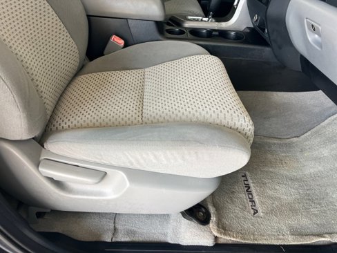 Used 2010 Toyota Tundra 2WD Double Cab image 24