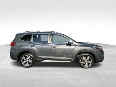 Used 2020 Subaru Forester Touring image 5