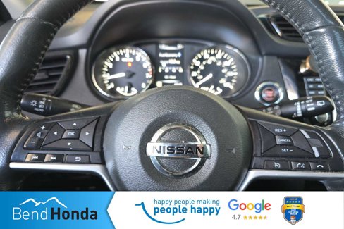 Used 2017 Nissan Rogue SV image 26