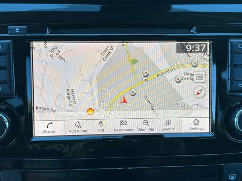 Used 2020 Nissan Rogue SV w/ Premium Package image 30