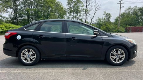 Used 2012 Ford Focus SEL image 2