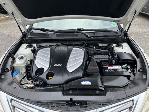 Used 2013 Hyundai Azera w/ Technology Pkg image 23