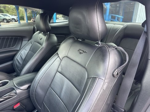 Used 2015 Ford Mustang Coupe w/ Equipment Group 051A image 27