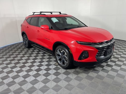 Used 2019 Chevrolet Blazer RS w/ LPO, 'HIT The Road' Package image 4