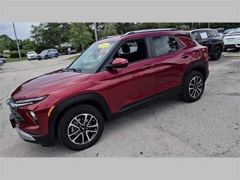 Used 2024 Chevrolet TrailBlazer LT image 33