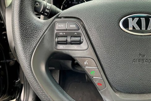 Certified 2018 Kia Forte LX w/ LX Popular Package image 10