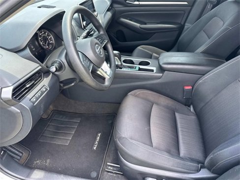 Used 2022 Nissan Altima 2.5 SV image 13