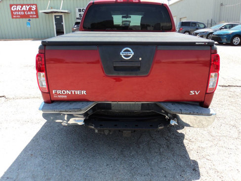 Used 2012 Nissan Frontier SV image 4