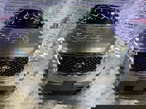 Used 2017 Kia Sorento LX image 55