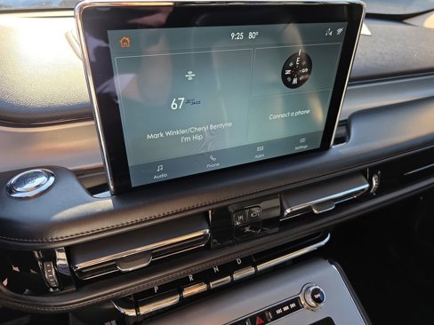 Used 2021 Lincoln Aviator AWD image 29
