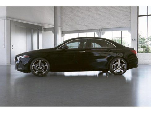 Certified 2022 Mercedes-Benz A 220 4MATIC image 35