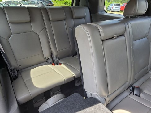 Used 2011 Honda Pilot EX-L image 16