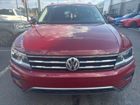 Used 2018 Volkswagen Tiguan SE image 2