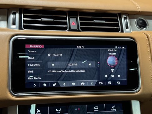 Used 2020 Land Rover Range Rover SV Autobiography Dynamic image 24