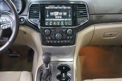 Used 2019 Jeep Grand Cherokee Overland image 7