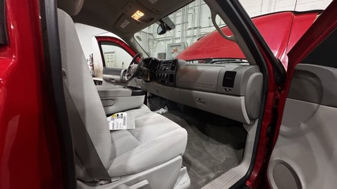 Used 2008 GMC Sierra 1500 SLE w/ Z71 Off-Road Package image 24