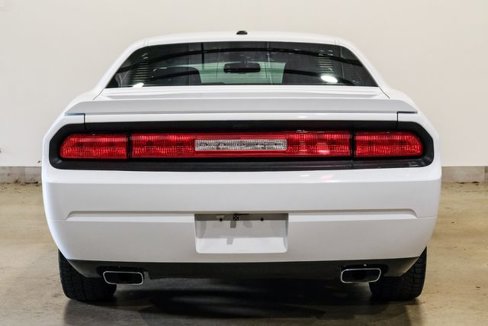 Used 2013 Dodge Challenger R/T image 30