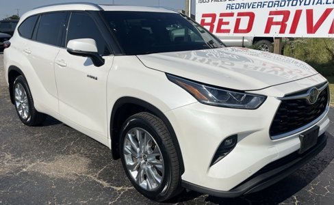 Used 2021 Toyota Highlander Limited image 2