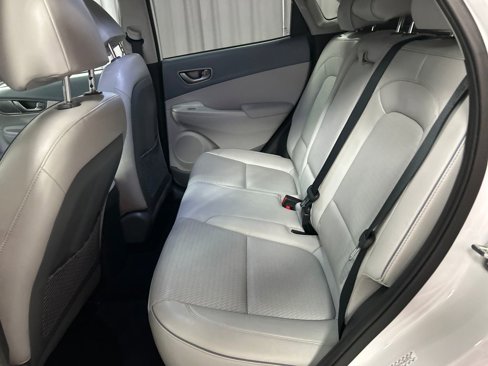Used 2019 Hyundai Kona Limited image 22