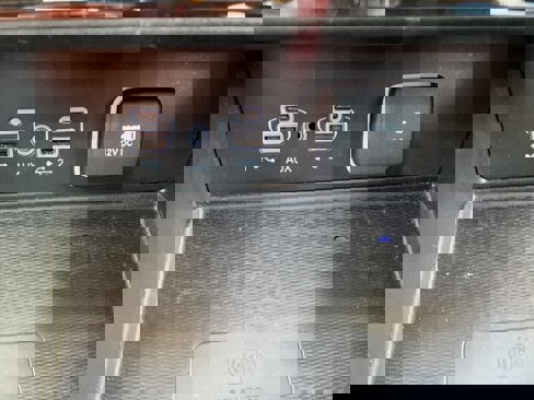 Certified 2024 Jeep Grand Cherokee Altitude image 35