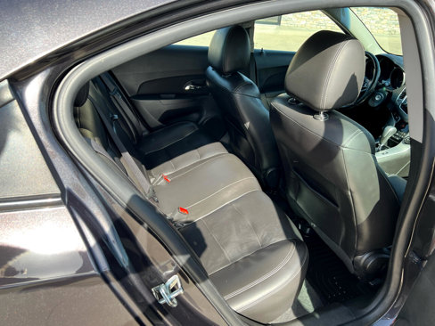 Used 2015 Chevrolet Cruze LT image 18