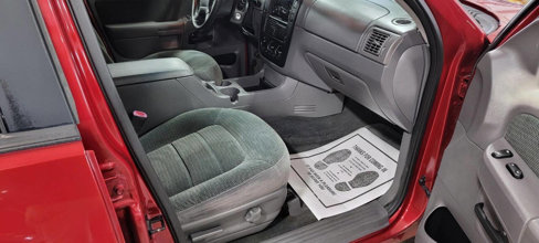 Used 2002 Ford Explorer XLT image 16