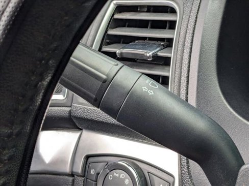 Used 2018 Ford Explorer Limited image 12