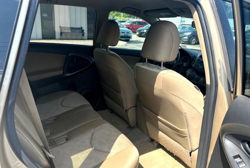 Used 2010 Toyota RAV4 4WD image 14