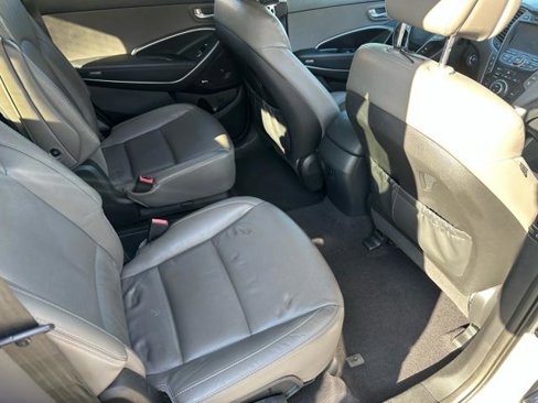 Used 2016 Hyundai Santa Fe Limited w/ Option Group 04 image 14