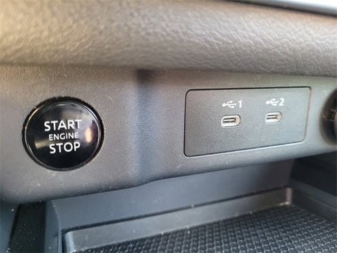 Used 2024 Nissan Rogue SV image 20