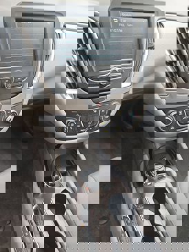Used 2016 Chevrolet Malibu LS image 2