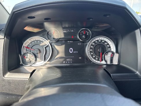 Used 2018 RAM 1500 Laramie w/ Convenience Group image 15