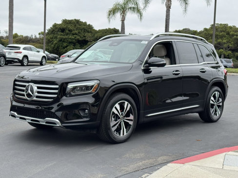 Certified 2025 Mercedes-Benz GLB 250 image 3