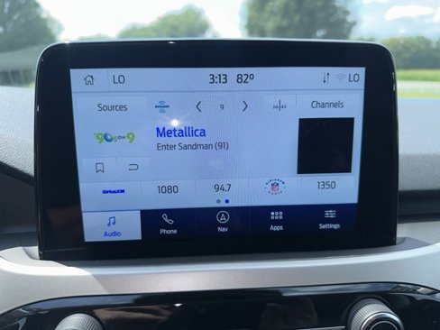 Used 2022 Ford Escape SE w/ SE Sport Appearance Package image 26