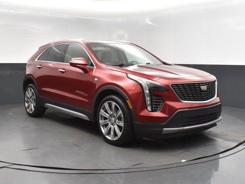 Used 2021 Cadillac XT4 Premium Luxury image 9