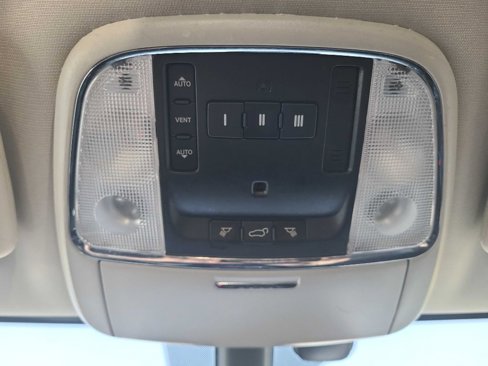 Used 2018 Dodge Durango GT image 32