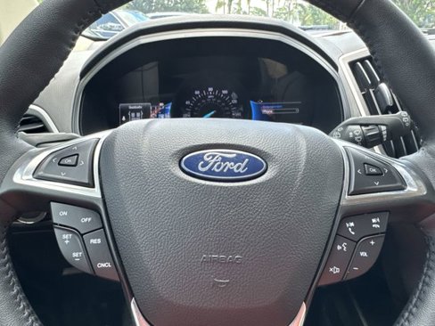 Used 2022 Ford Edge SEL image 29