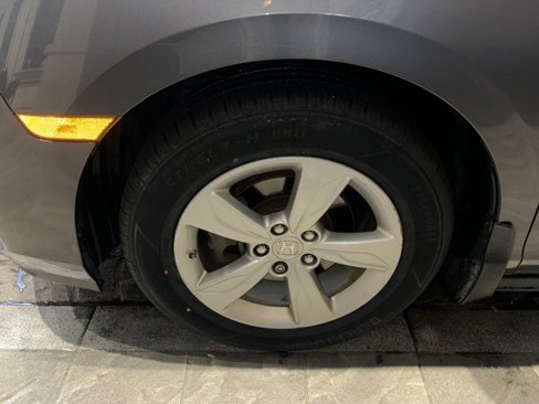 Used 2019 Honda Odyssey EX image 24