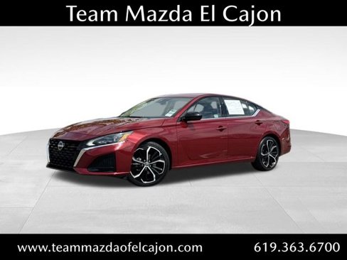Used 2024 Nissan Altima 2.5 SR image 1