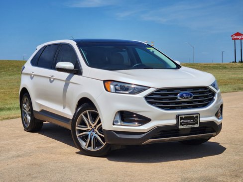 Used 2019 Ford Edge Titanium w/ Cold Weather Package image 6