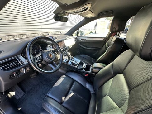 Used 2022 Porsche Macan image 4