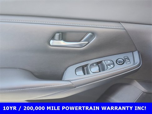 Used 2022 Nissan Sentra SV image 30