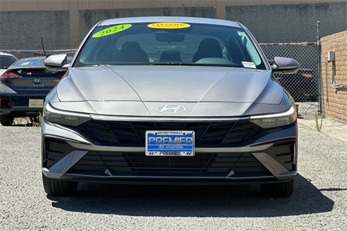 Used 2024 Hyundai Elantra SEL image 8