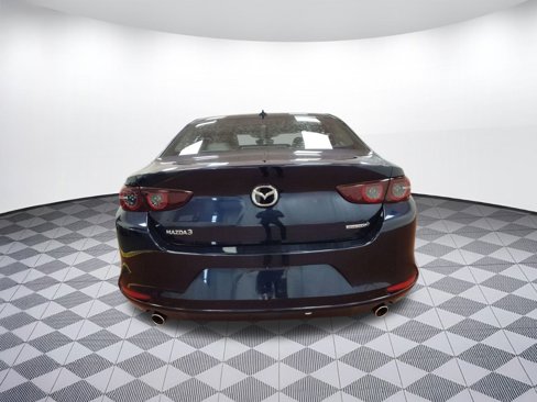 Used 2020 MAZDA MAZDA3 Sedan w/ Premium Package image 9