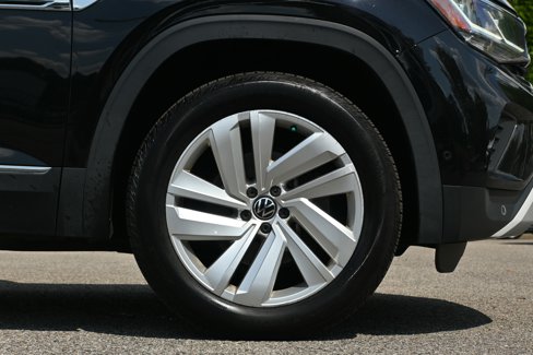 Used 2020 Volkswagen Atlas Cross Sport SEL Premium image 26