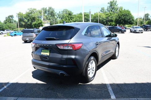 Used 2022 Ford Escape SE w/ Cold Weather Package image 6