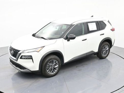 Used 2023 Nissan Rogue S image 22