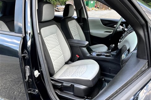 Certified 2018 Chevrolet Equinox LS image 27